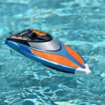 GizmoVine 2021 Version (H102)-T02 Remote Control Boat High Speed (20MPH+) RC Boats for Pools and Lakes with Extra Battery for Kids and Adults , Blue and Orange - Image 8
