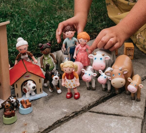 Little Friends Mom Katrin Doll - Image 4