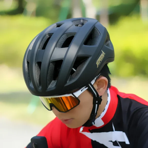 Cycling Helmet with Taillight for Men and Women, Bicycle Helmet, MTB Road Bike, E-Bike Motorcycle - Image 1