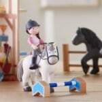 Little Friends Rider Sanya and Horse Saphira Play Set - Image 2